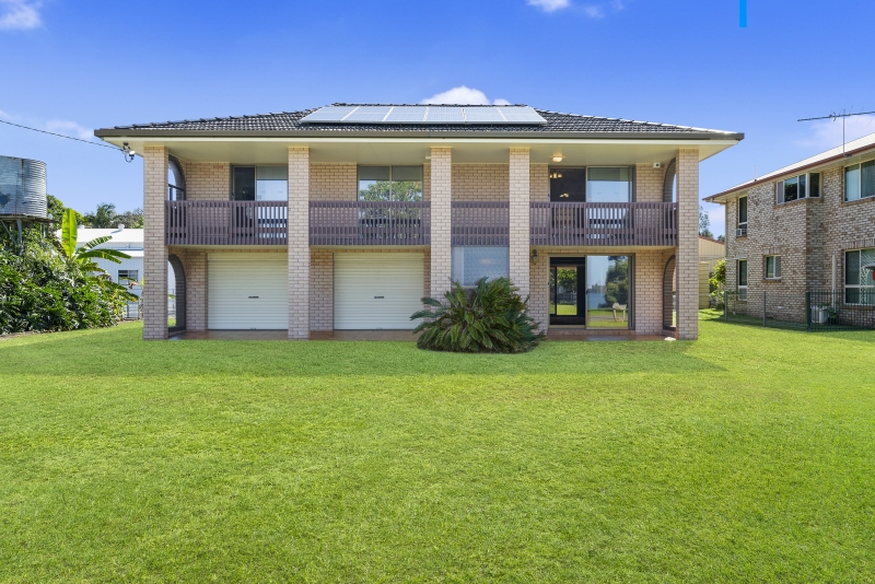 86 Esplanade, TOORBUL QLD 4510