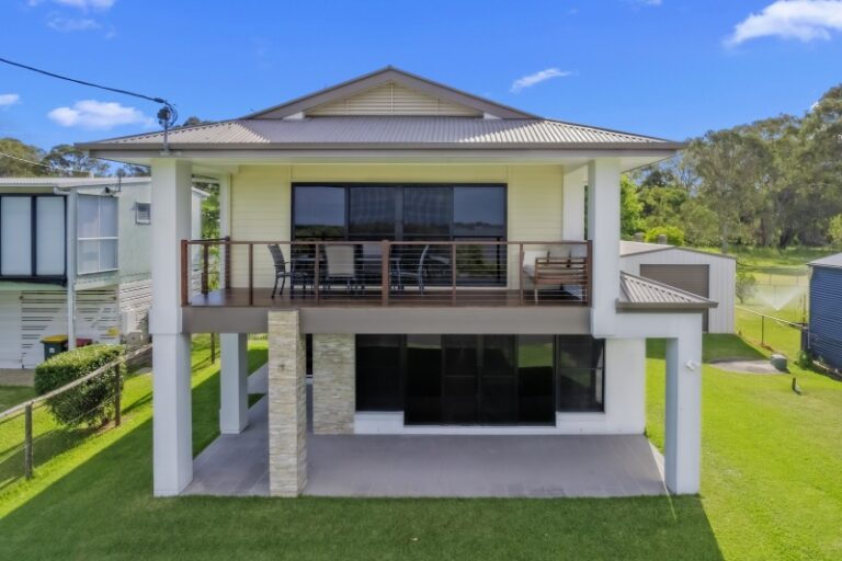 15 Esplanade, TOORBUL QLD 4510, Toorbul - Thumbnail 4
