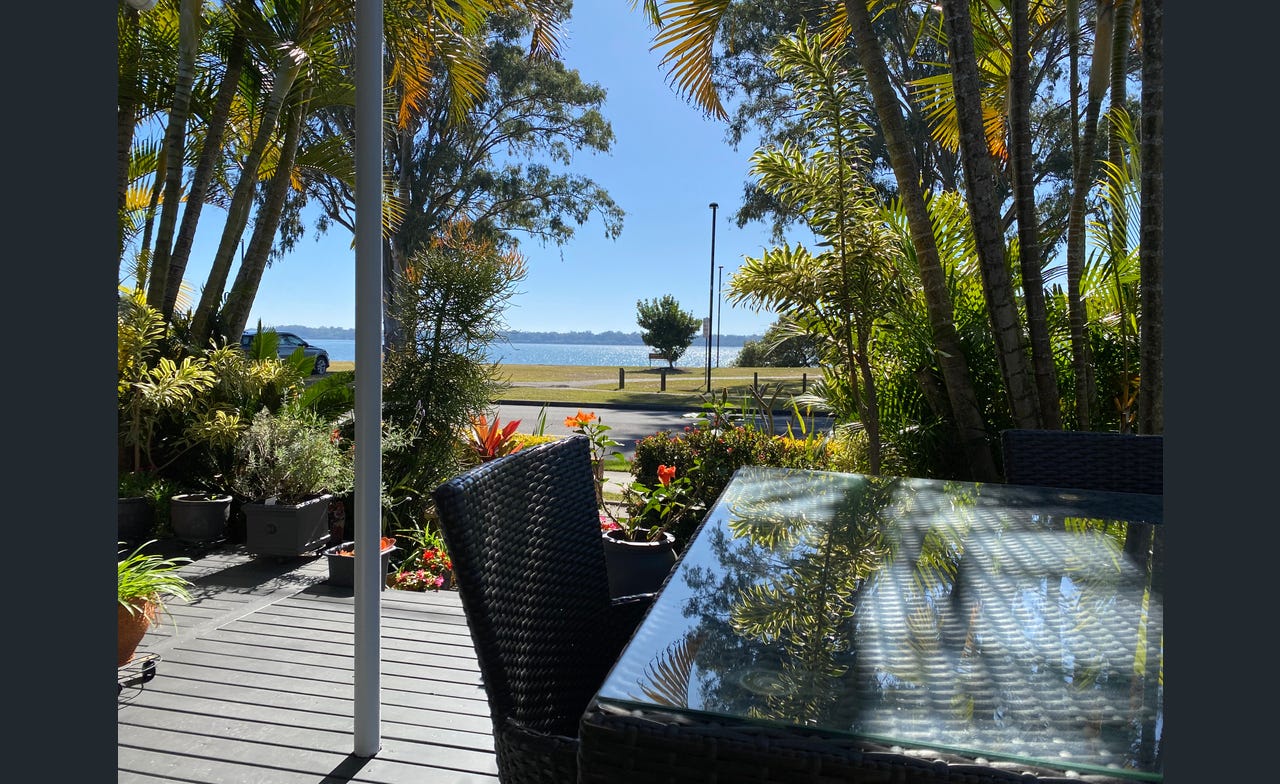 113 Esplanade, TOORBUL QLD 4510