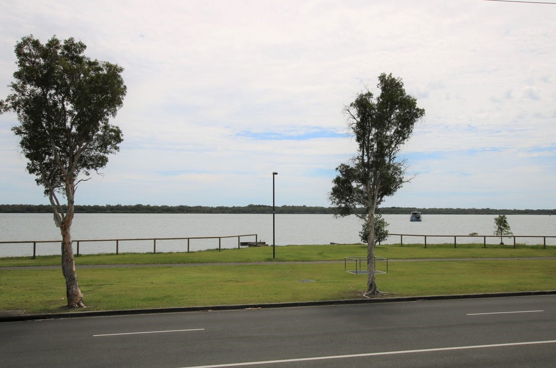 138 Esplanade, TOORBUL QLD 4510, Toorbul - Thumbnail 5