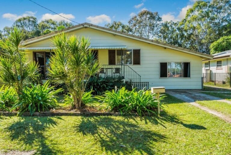 17 Moffatt Esplanade, TOORBUL QLD 4510, Toorbul - Thumbnail 4