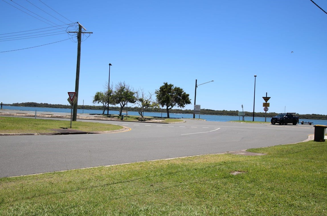 6 First Avenue, TOORBUL QLD 4510, Toorbul - Thumbnail 7